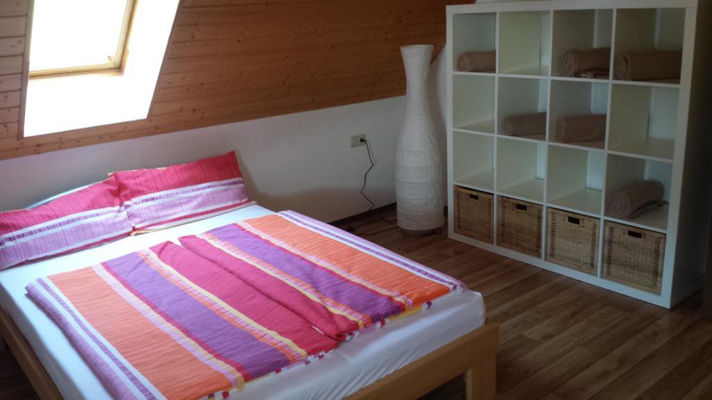 Ferienwohnung Ringwald Biederbach Екстер'єр фото